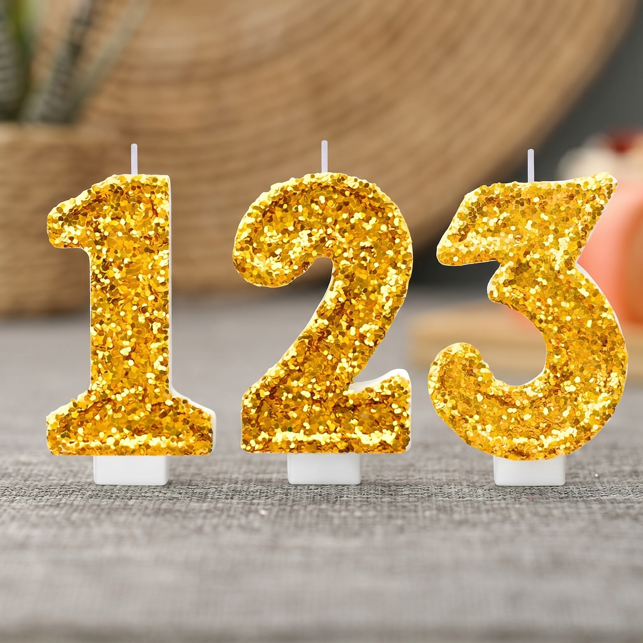 Digital Birthday Candle Gold C - Holiday Candle Set reseña y precio