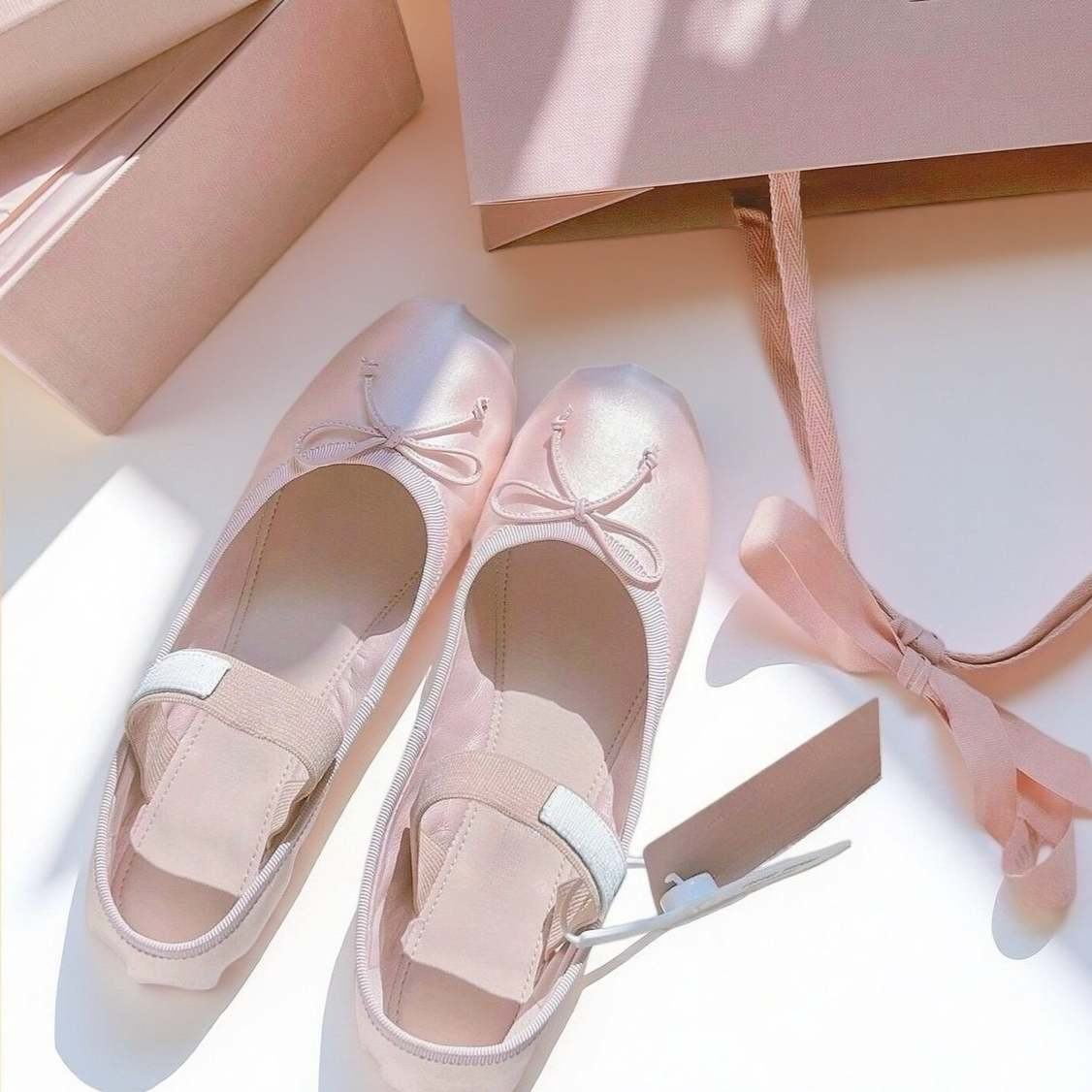26SS Luxury Ballet Flats, Wome - Ribbon Bow Gift reseña y precio