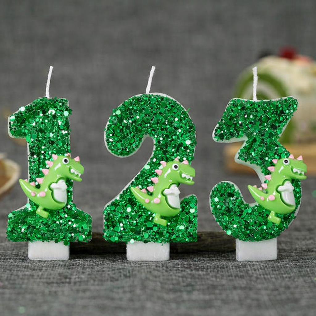 Cartoon Dinosaur Digital Birth - Holiday Candle Set reseña y precio