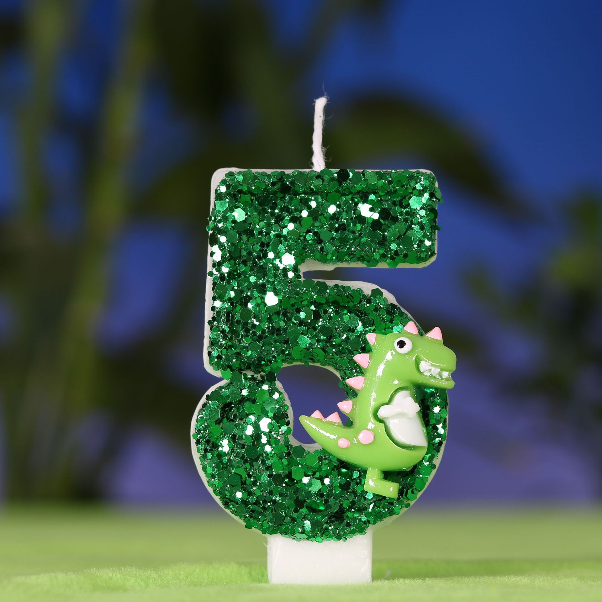 Cartoon Dinosaur Digital Birth - Holiday Candle Set reseña y precio