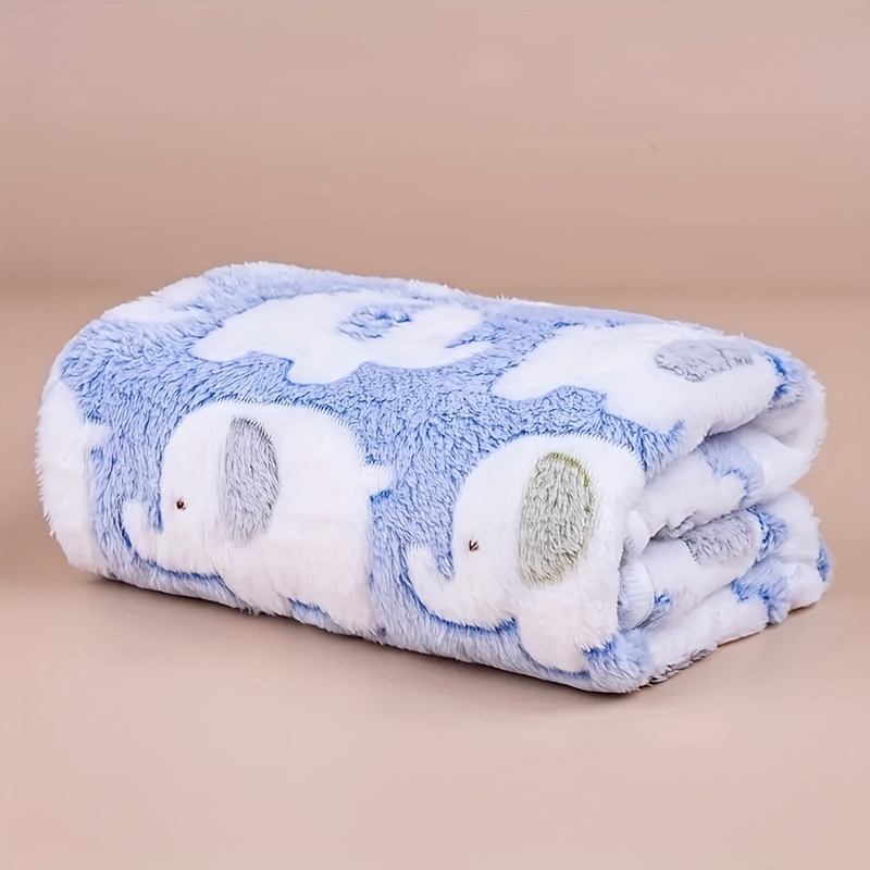 Soft and Cozy Cartoon Elephant - Christmas Throw Blanket reseña y precio